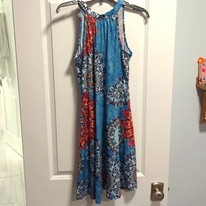 New with tags!! Never worn!! Ouges halter dress; size small